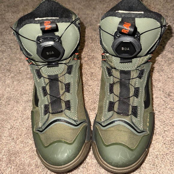 Vans Other - Size 7 - VANS Ultrarange Goretex Green EXO MTE-3 BOA Trail Boots, No Box, Great